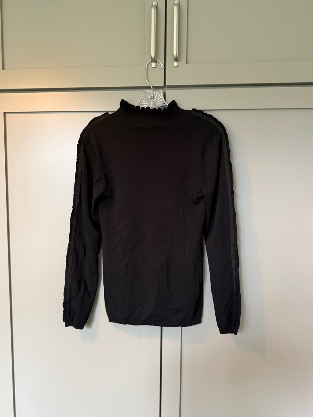 Hallhuber Donna Black Long-Sleeve Sweater With Ruffled Mock Neckline, US10/EU42